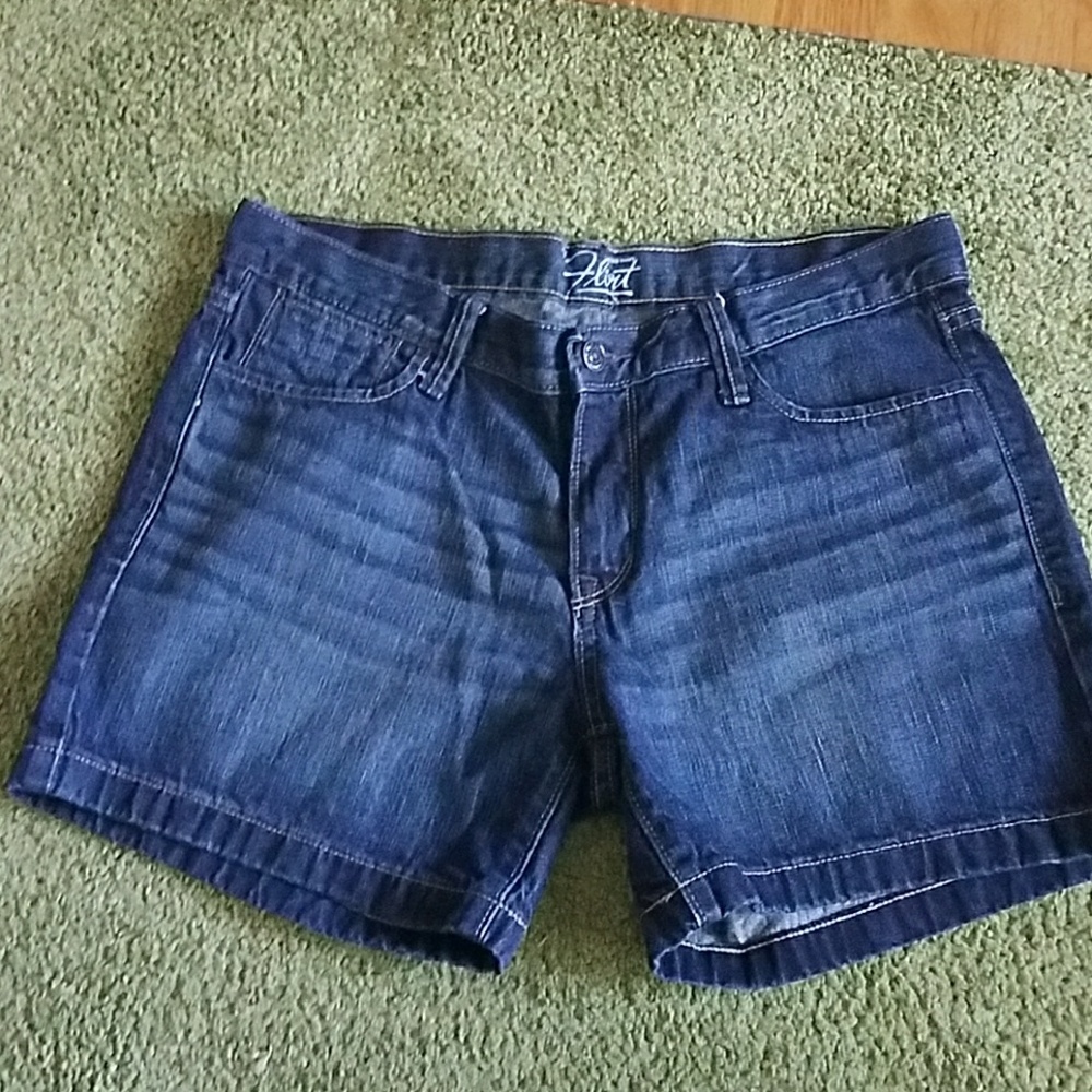Old Navy Jean Shorts Size 8